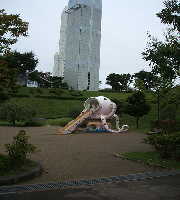 �������猩���l�q