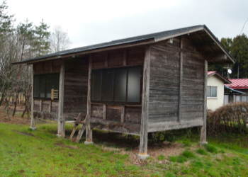 �����{��