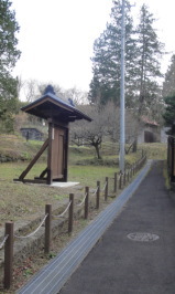 �x�J���̕��i