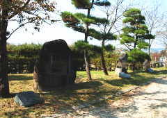 ��R�������̉̔�